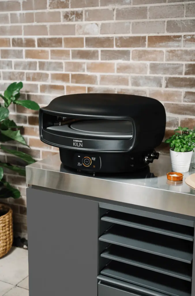 Everdure KILN Display 2.webp